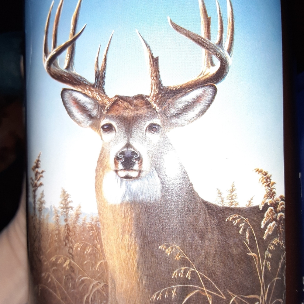Trophy Wildlife Throw